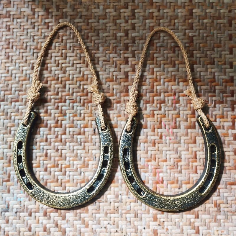 2pcs Lucky Horseshoe with Rope Ornaments Set Meaning Good Luck and Fertility Christmas Tree&Window Hanging Ornament Wedding Gift