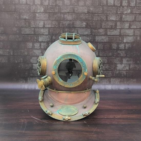 

45,72 см Водолазный шлем Водолазный шлем ВМС США Mark V Водолазный шлем Морской глубоководный водолазный шлем Декоративный для дома