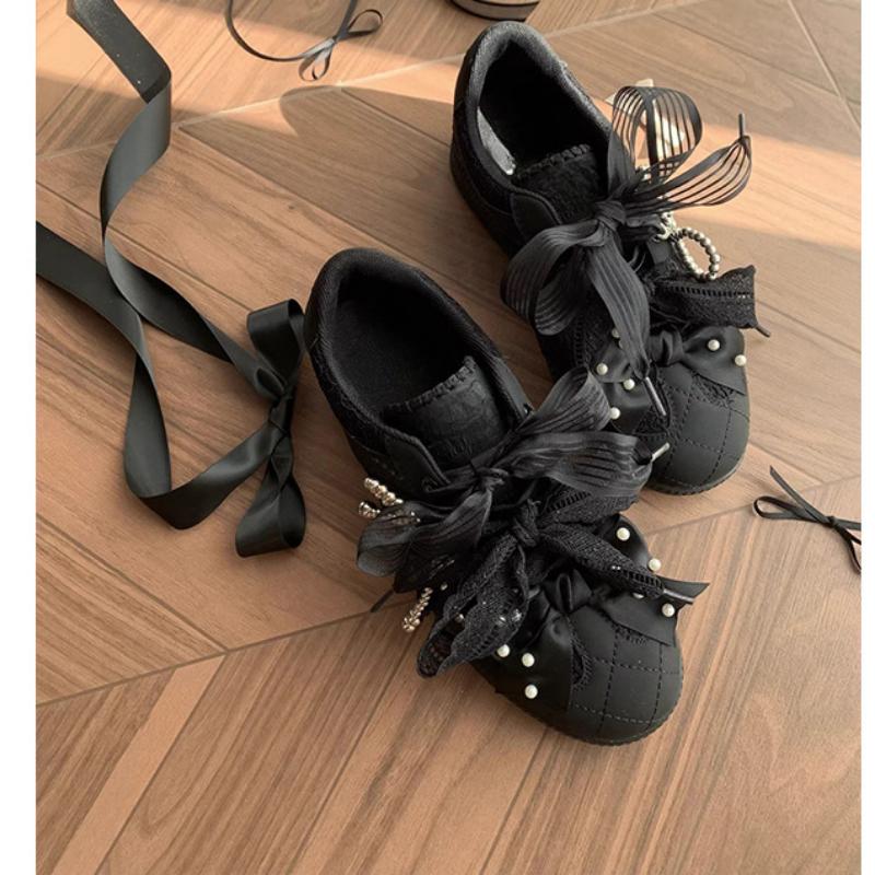 Fashion Luxury breathable Walking Shoes For Women Casual Party Flats Loafers Woman Pearl bow Ladies Jogging Sneakers Fashion Trainers