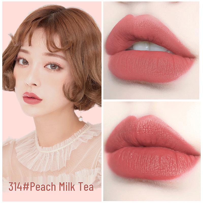Velvet Matte Hydrating Lipstick: Long-lasting, Moisturizing & Easy to Apply