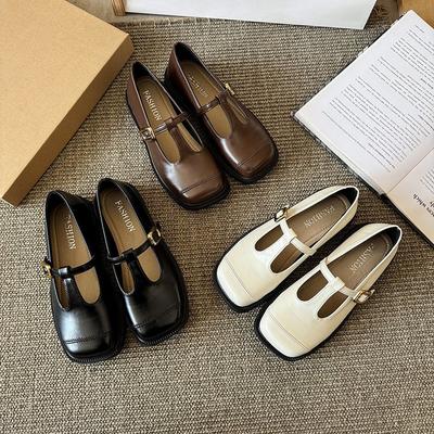 Chaussures rétro en cuir pour femmes style britannique 2025 printemps et automne nouveau version coréenne style collège décontracté talon épais Mary Jane chaussures simples
