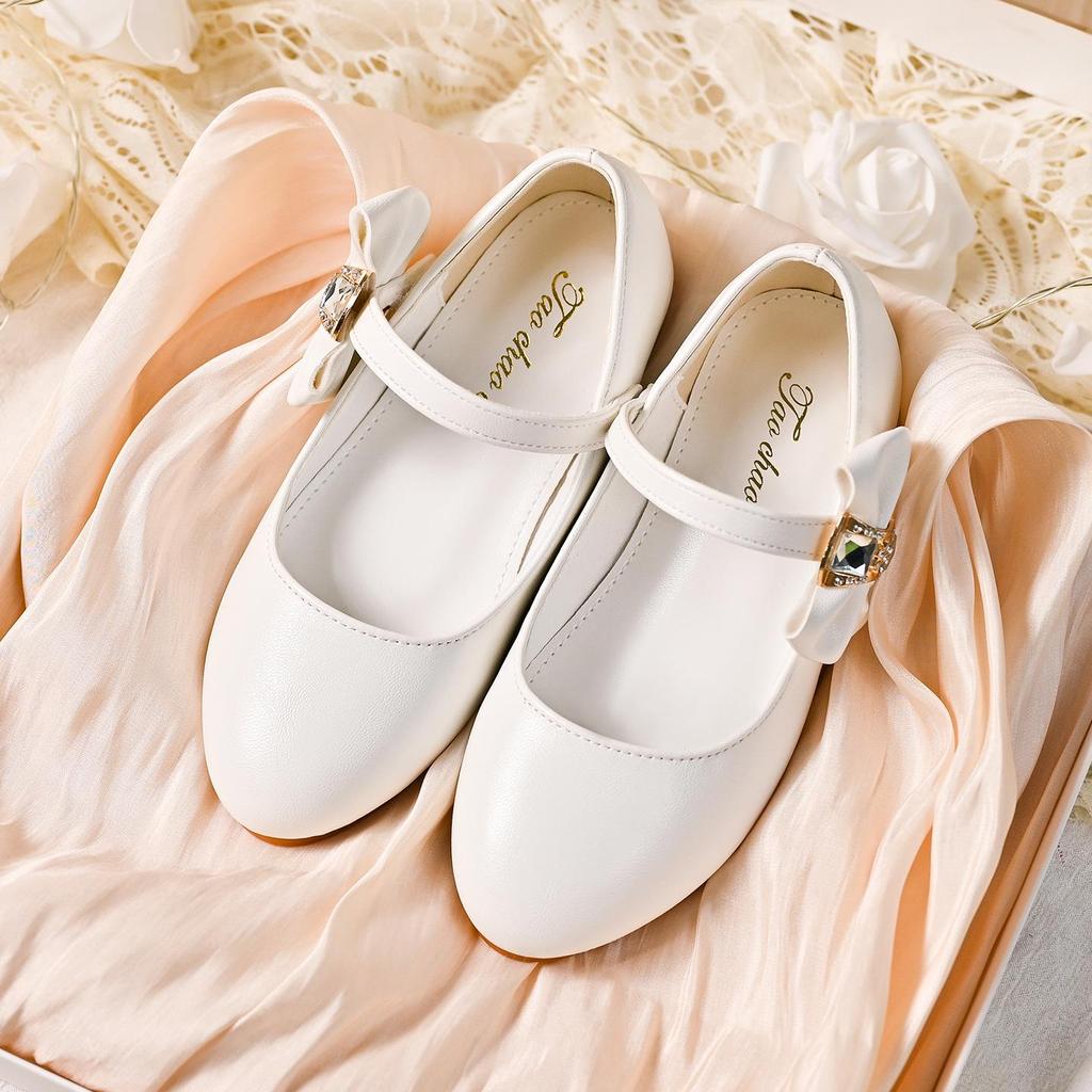 Girls’ White Mary Jane Leather Dress Shoes - Ideal for School, Weddings, and Performances