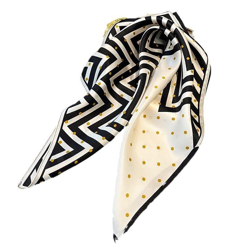 Simple and fashionable silk silk scarf women's new versatile design silk square scarf 111% mulberry silk 11 small square scarves