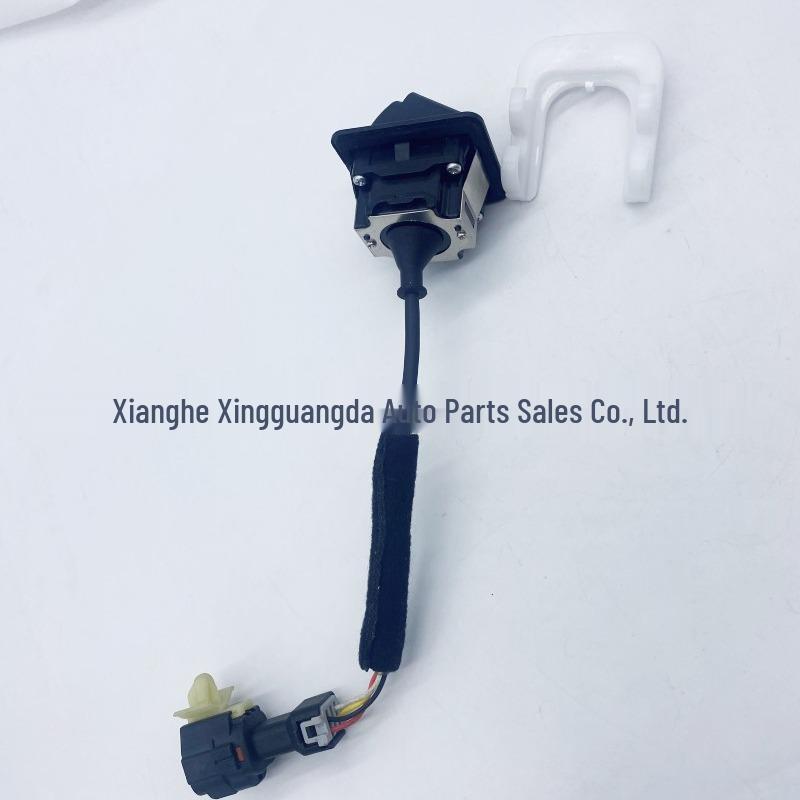 The 95760-3Z301 957603Z300 is compatible with the I40 rearview parking camera for reverse imaging.