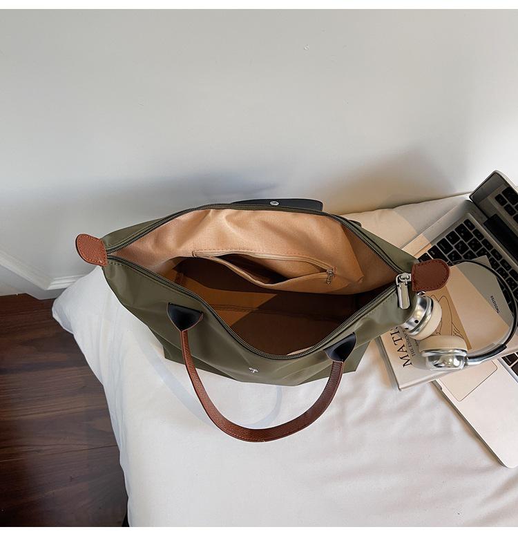 Women's Cross-Border Large Capacity Shoulder Bag - Solid Color, Fashionable Commuter Underarm Bag