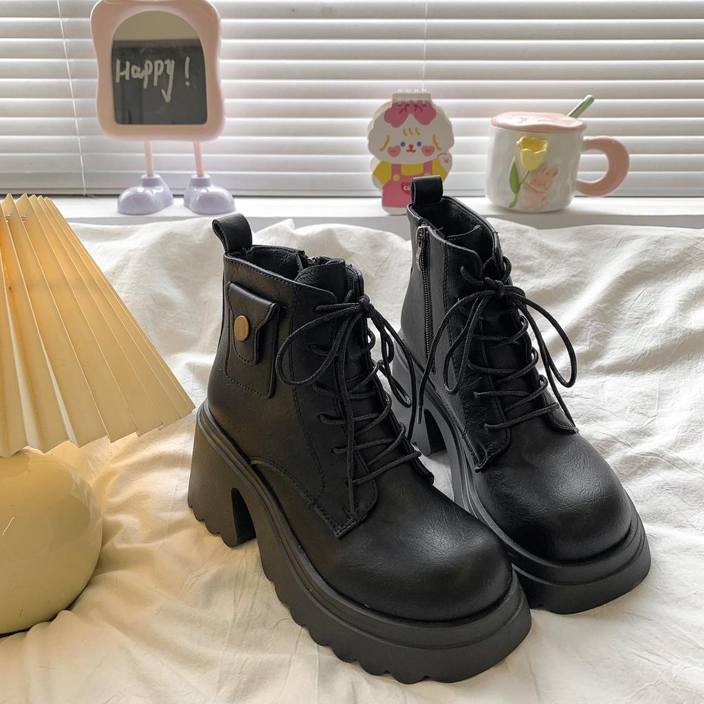 Yunfu British Style Martin Boots Women's Single Boots 2025 Fashion Platform Short Boots Autumn and Winter Height Increase Outer Wear Versatile