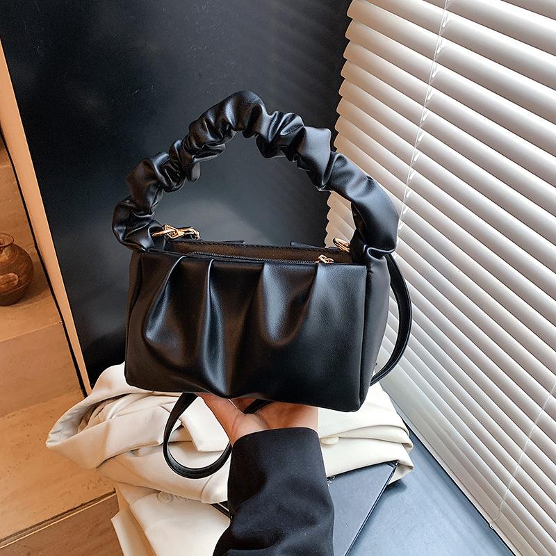 

Popular bags women s new trendy fashion pleated handbags, high-quality textured shoulder messenger bags
