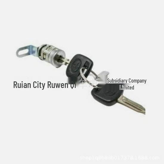 Driver's Side Car Door Lock Cylinder with Double Key for Toyota (Part 690550C030)