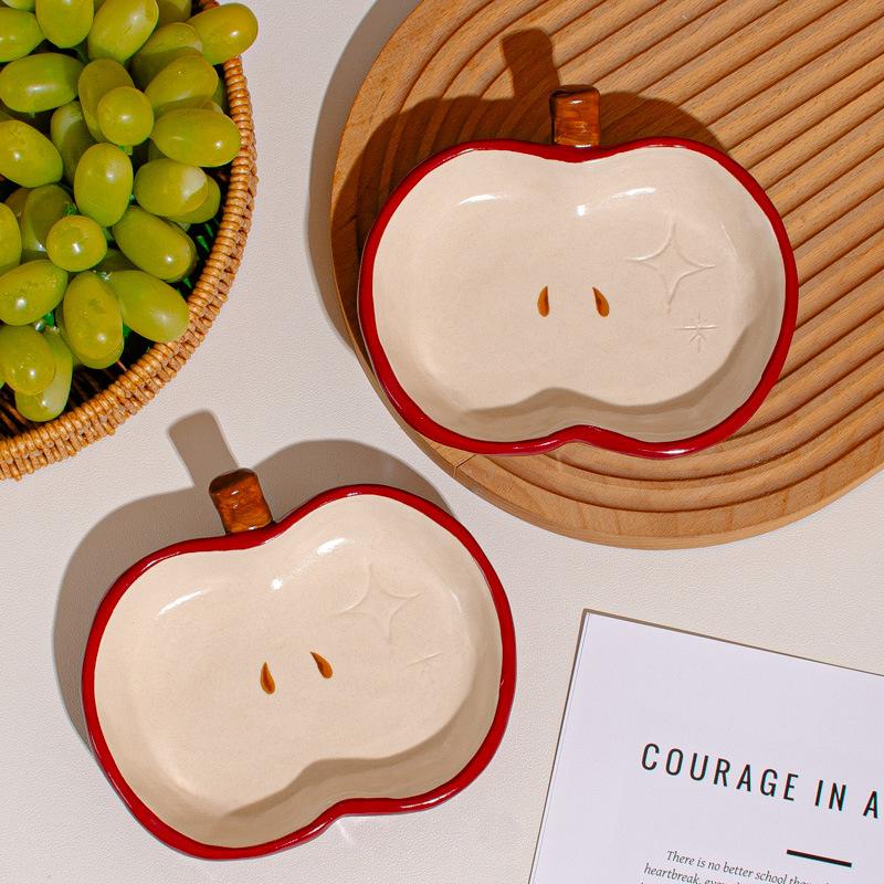 Hand-Painted Underglaze Color Apple Plate Home Shape Dessert Plate Restaurant High-Value Apple Pastry Plate Cute Tableware