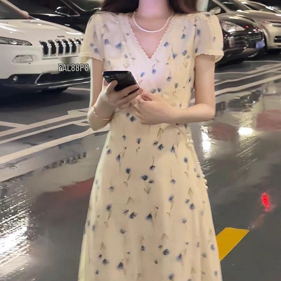 Women's French Style Floral Lace V-Neck Maxi Dress: Summer Waist-Cinching Slim A-Line Design