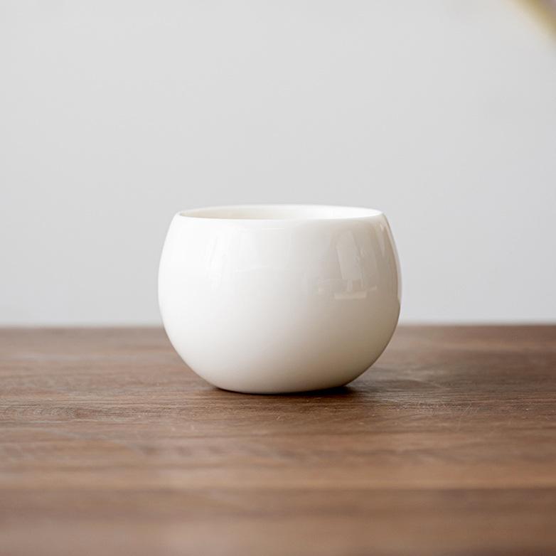 Handmade Mutton Fat Jade Luohan Cup Ceramic Large Tea Cup Always-Standing Master Cup Kung Fu Tea Set White Porcelain Cups
