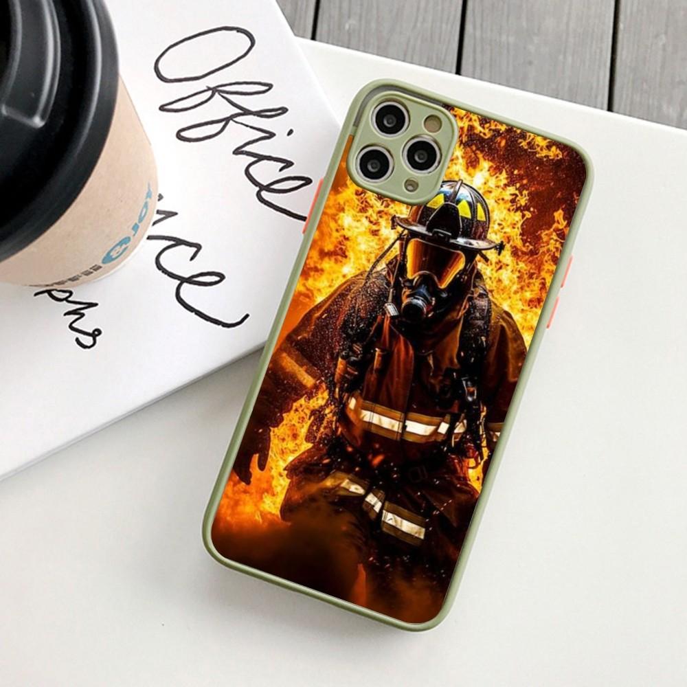 Firefighter Heroes Fireman Luxury Phone Case For IPhone 14 11 12 13 Mini Pro Max 8 7 Plus X XR XS MAX Translucent Matte Cover