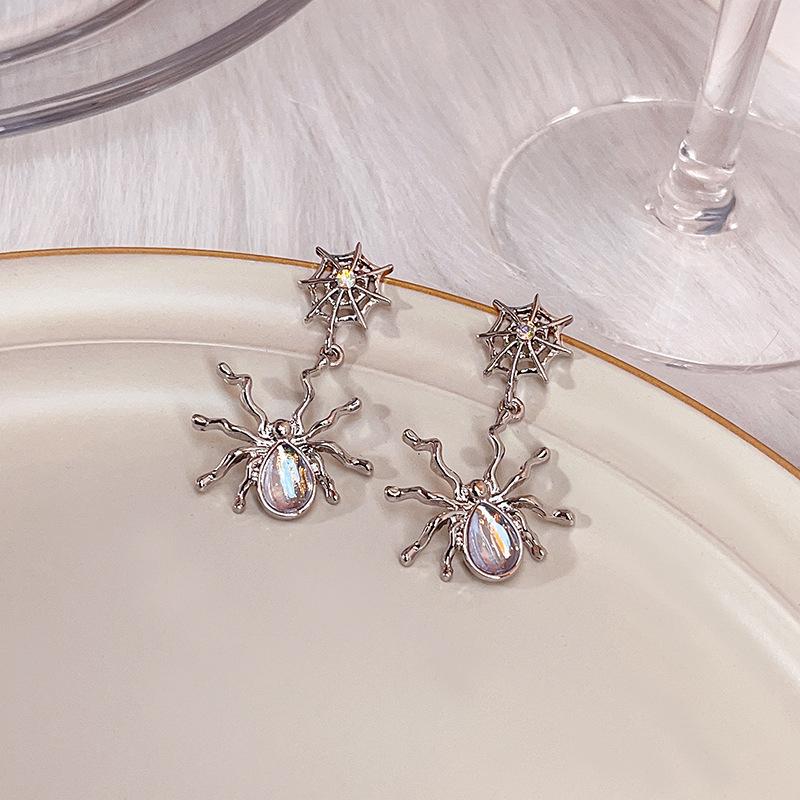 Retro Gothic Punk Bat Skull Spider Pumpkin Halloween Earrings