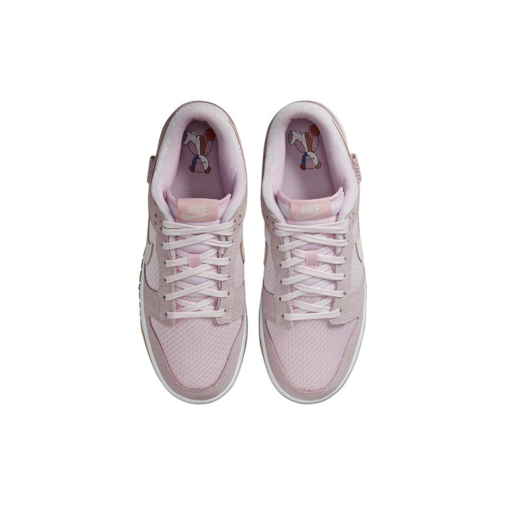 Nike Dunk Low Teddy Bear - Light Soft Pink Women Sneakers Pink-Foam Medium-Soft-Pink DZ5318-640