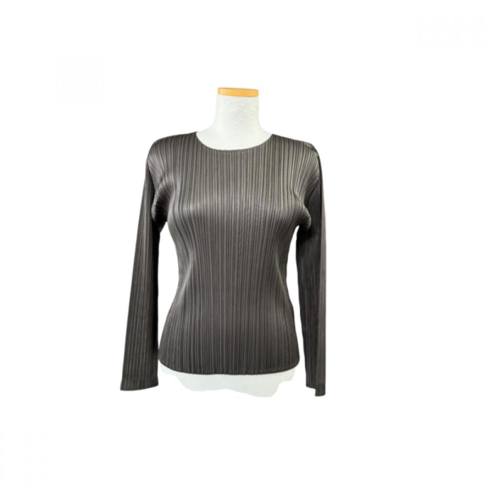 LA VITA JUNKO K Pleated Round necK Tee + Warmer Lswts003