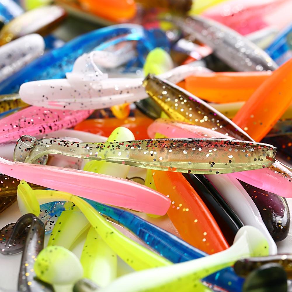 12pcs Double Color Bionic Fish Soft Bait 60mm / 1.2g Fake Wobbler Mixed