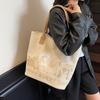 2025 Autumn New Korean Version Fashion Cartoon Canvas Bag Casual Commuting Simple Large Capacity Tote Bag Shoulder Bag
