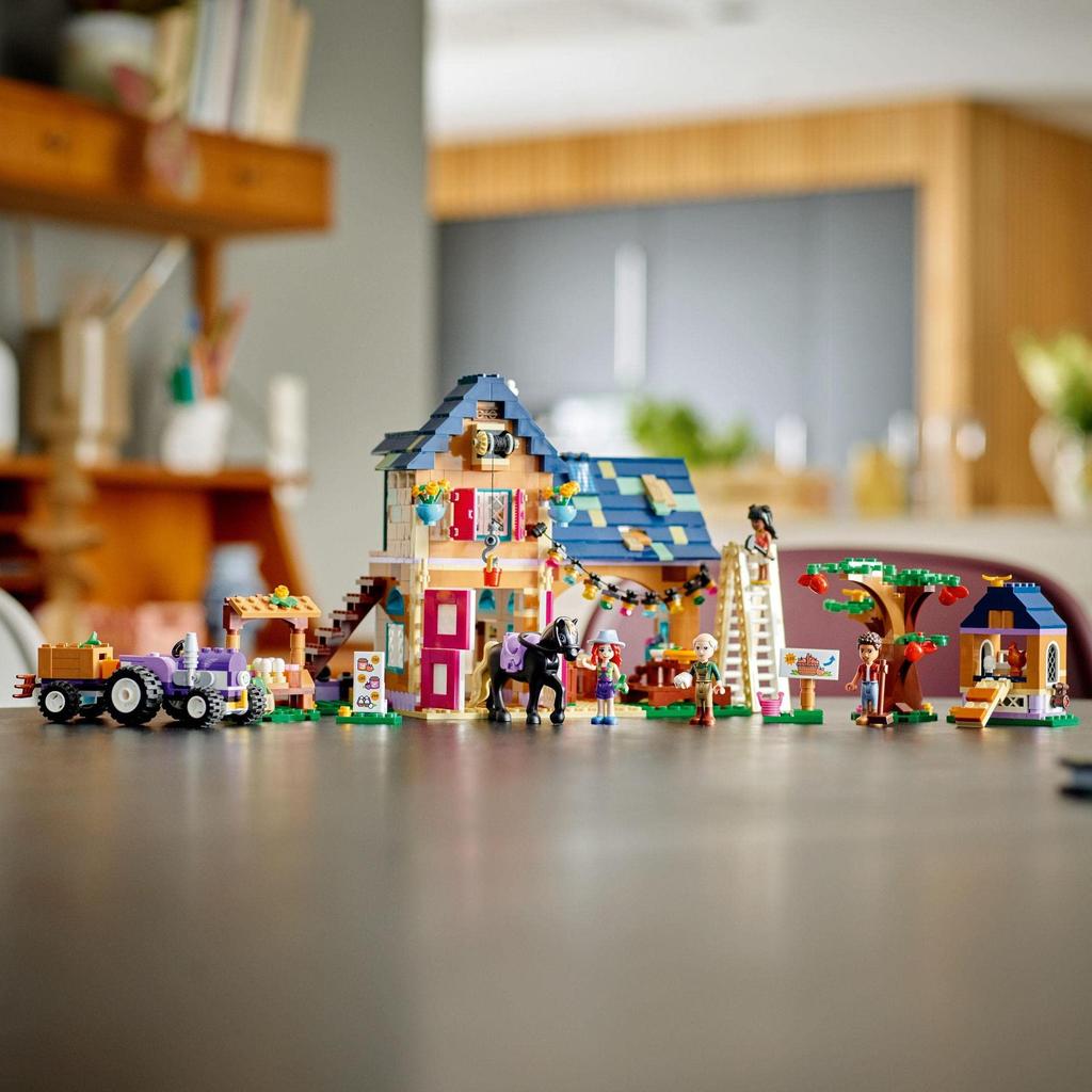 LEGO Friends Organic Farm 41721 - Spielzeugbaustein, Geschenk, Puppe, Rollenspiel, Mädchen, ab 7 Jahren