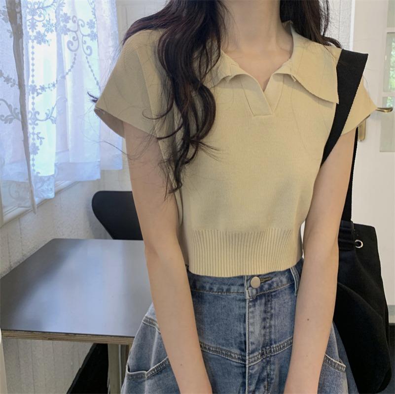 Fashion Summer Short-sleeved Short Knit Shirt Lapel Tops Casual Summer Essential Comfort and Style Slim Fit Pullovers Tees