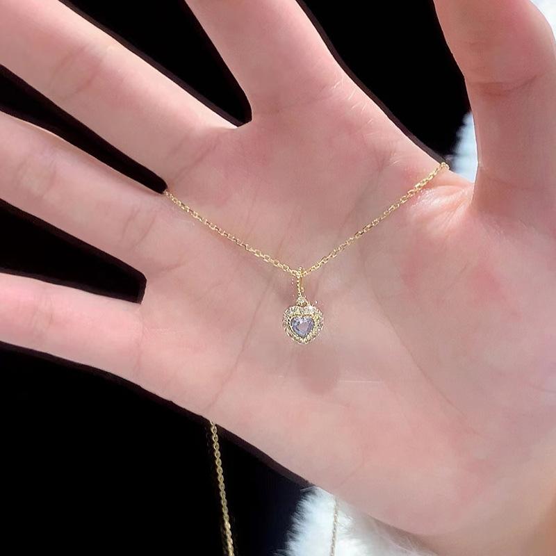 

Ожерелье Love Женское Летнее Легкое Роскошное Нишевое Дизайнерское Почувствуйте Цепь в форме Сердца для Ключицы Из Нержавеющей Стали