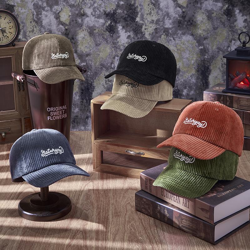 Новая осенне-зимняя ретро вельветовая кепка с вышитыми буквами «уличная сотня» — фото 3