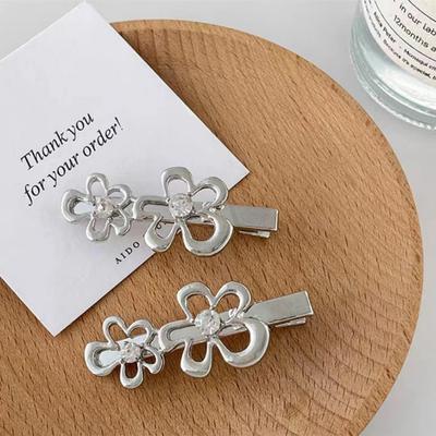 1 Stück Glitzernder Diamant Blume Haarspange für Frauen, Einfache und Einzigartige Pony-Klammer, Seitliches Kopfschmuck Haarnadel-Accessoire