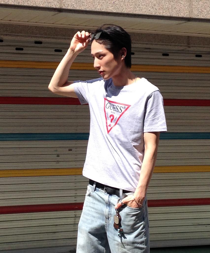 Guess [Core] 3-Color Unisex Original Triangle Short Sleeve T-Shirt Mq2K9405