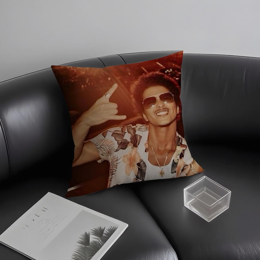 B-Bruno Marss Singer Cushion Cover Pillowcase Ultra Soft Skin Friendly Fabric Cloud Like Comfort & Concealed Zipper