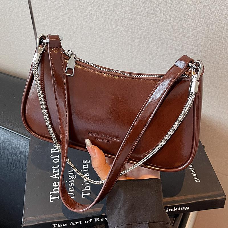 Niche design underarm bag hand carry small bag women's 2025 tide high-end chain bag shoulder messenger bag