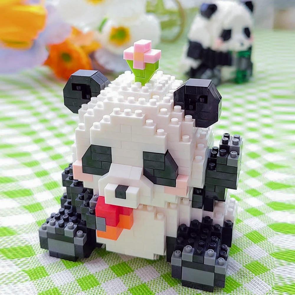 Hua Hua Panda Eating Bamboo Micro Blocks Kit Building Model, Cute Desk Decor & STEM Educational Toy Gift for Kids Animal Lovers