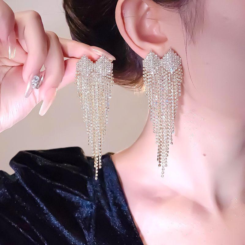Elegant Tassel Long Earrings: European & American Fashion, High-End Prom & Evening Goddess Style.