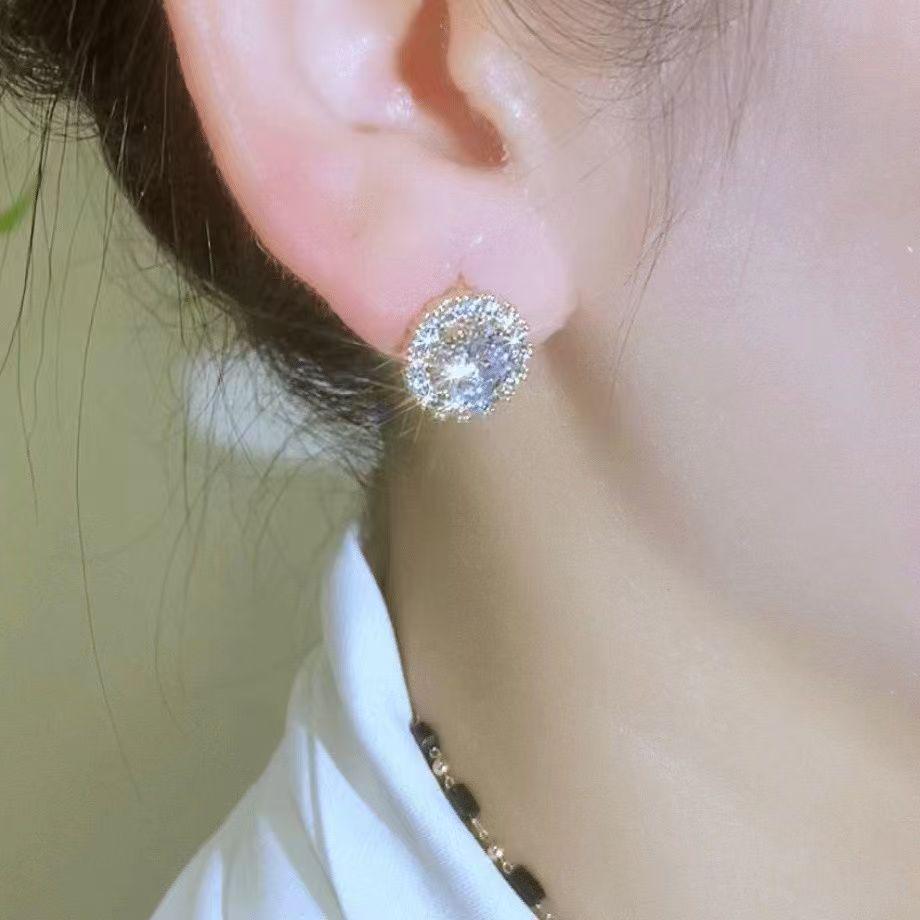 Exquisite Purple Zircon Snowflake Earrings: Stylish, Compact & Versatile High-End Fashion for Women