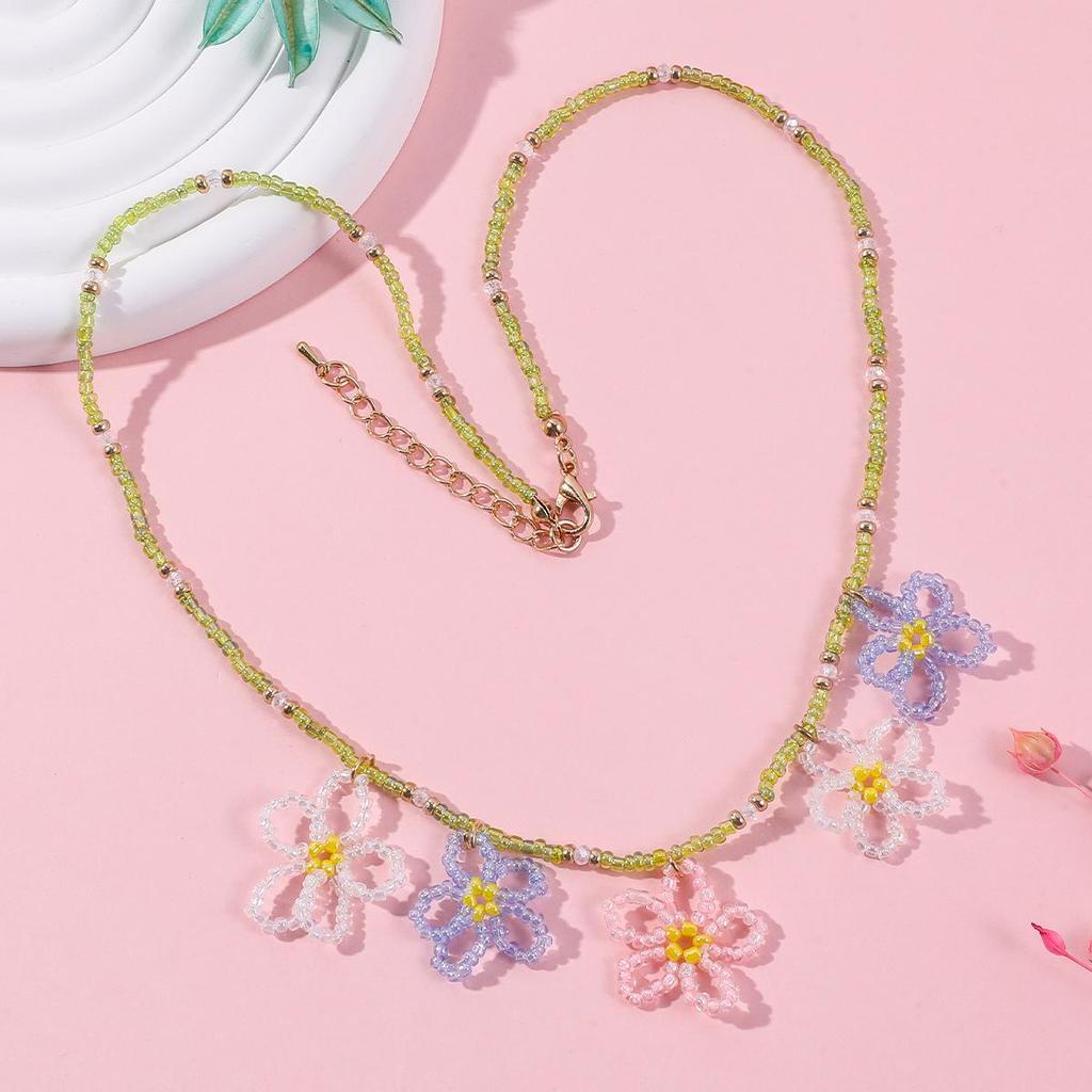 Yunyun Schmuck: Bunte handgefertigte Blumenkette für Kinder & Jugendliche