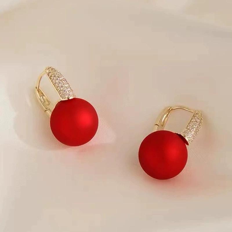 The Fashion Jewelry Full Rhinestone Red Ball Earrings Autumn and Winter Fashion Korean Temperament Earrings for Women