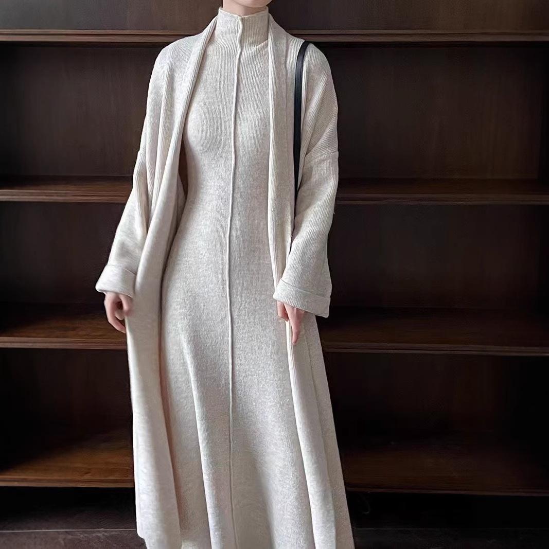 

Длинный вязаный кардиган свитер платье с высоким воротом комплект из двух предметов One size бежевый