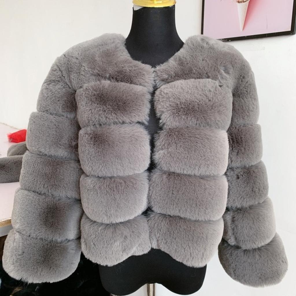 VAYLA Damen Mode Kunstpelzmantel Super Heiß Herbst Winter Damen Kurzer Kunstfuchs Pelz Flauschige Jacke Hohe Qualität 7XL Damen Pelzige Mäntel
