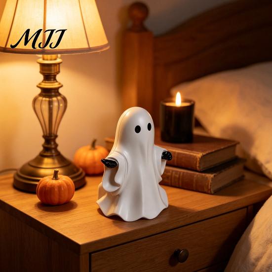 Resin Ghost Figurine Cute White Figurine, Miniature Halloween Decoration, Matte Sculpture Finish Tabletop Statue for Home Shelf Party Decor