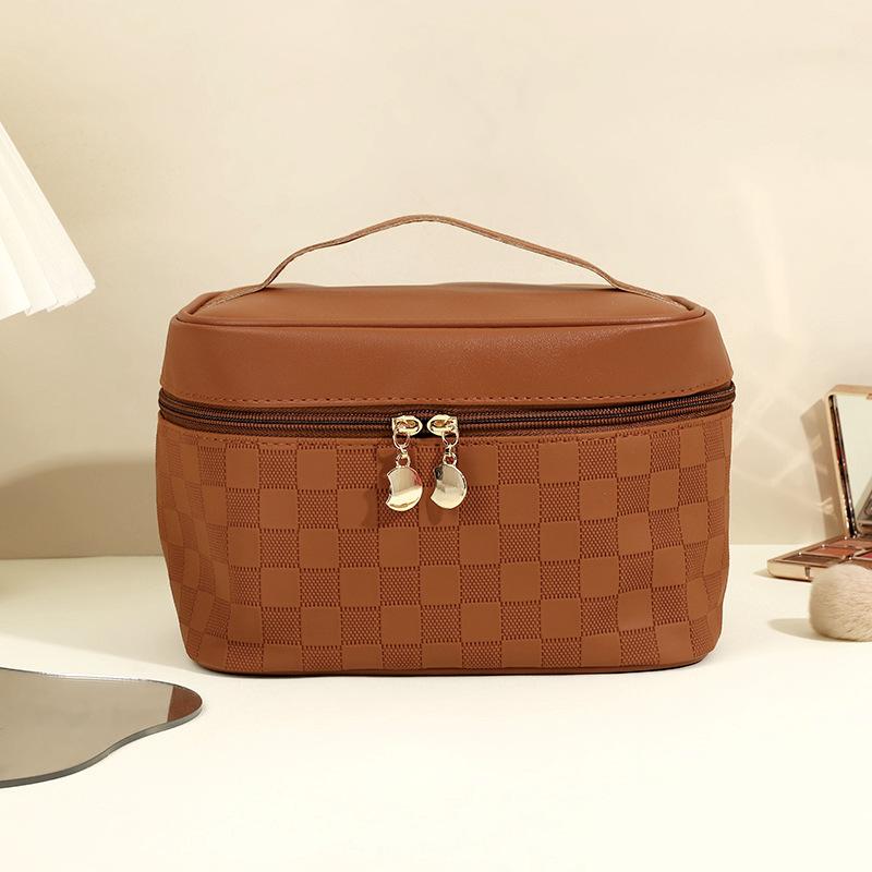 Simple checkerboard cosmetic bag women's high-end sense large-capacity storage bag waterproof portable travel toilet bag