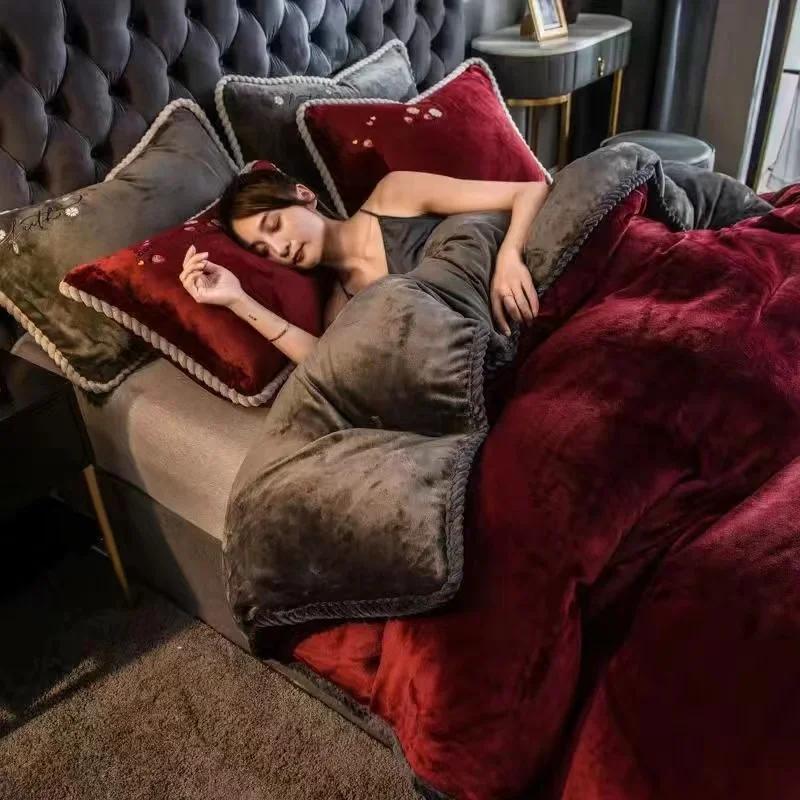 

Зимний комплект постельного белья из молочного бархата Теплый Утолщенный Плюшевый Пододеяльник Простыня Наволочка Двуспальная Кровать Полуторный Размер Двуспальный Королевский Комплект Пододеяльника Flat Bed Sheet&220x240cm-4pc вино красного
