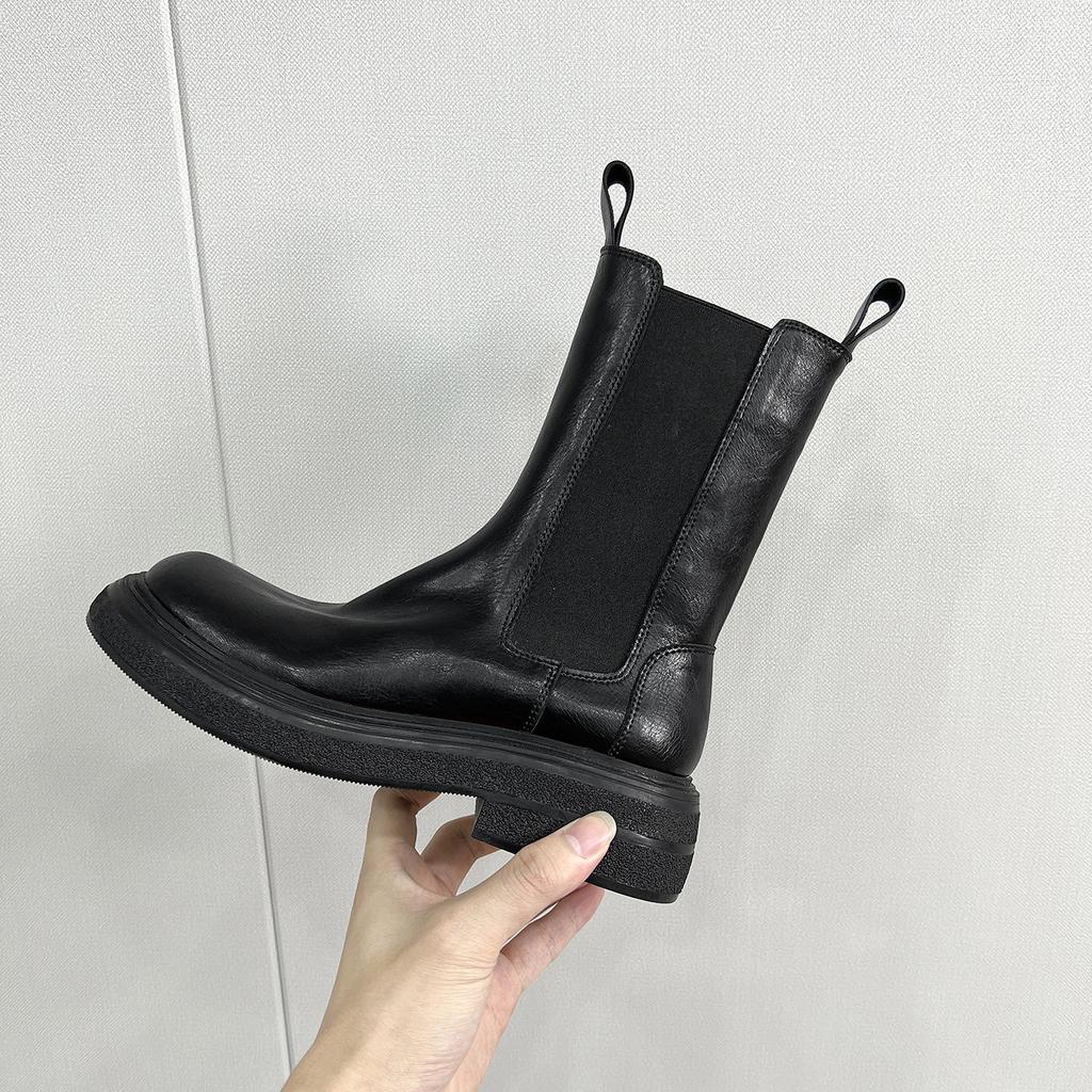 Leather Retro Platform British Style Chelsea Short Boots Women's Autumn and Winter Velvet Medium Tube Pleated Cigarette Boots Martin Boots