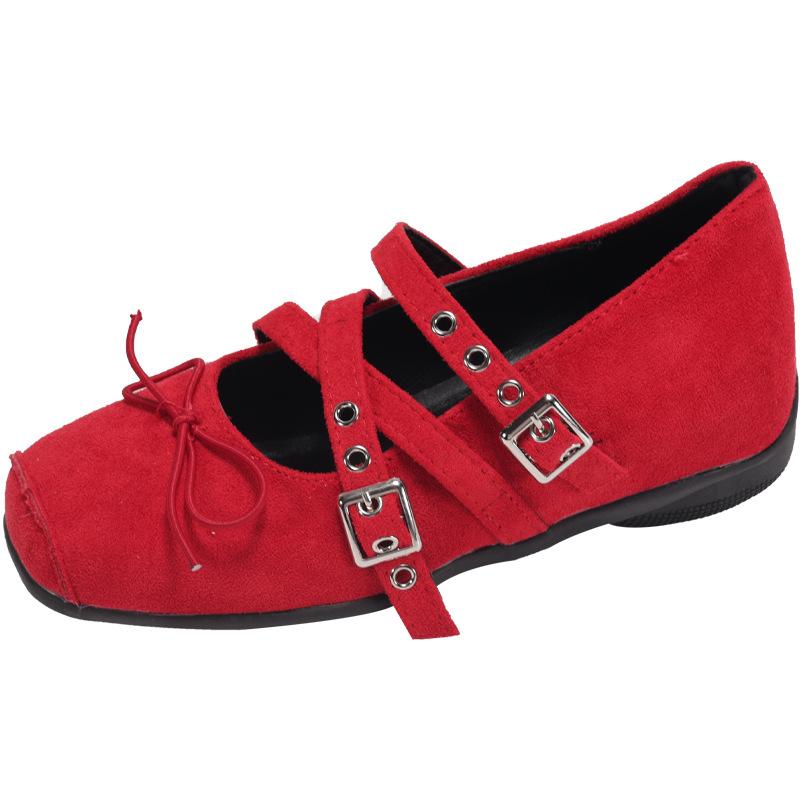 

French square head shallow mouth small single shoes women s 2025 summer new fashion versatile comfortable lazy one pedal Mary shoes 35 красный
