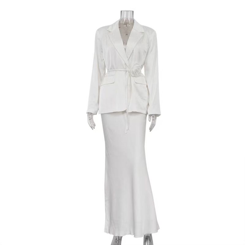 

Западный стиль Новая мода Объемные цветы Блейзеры Юбочные комплекты Костюм и юбочный комплект White S