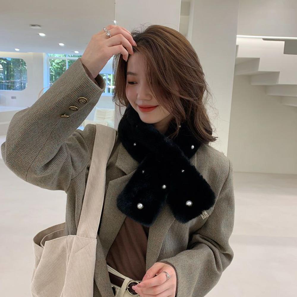 Pearl Faux Rabbit Fur Scarf Women Cute Neck Warmer Winter Warm Soft Furry Scarves Outdoor Windproof Cross Scarf Collar New