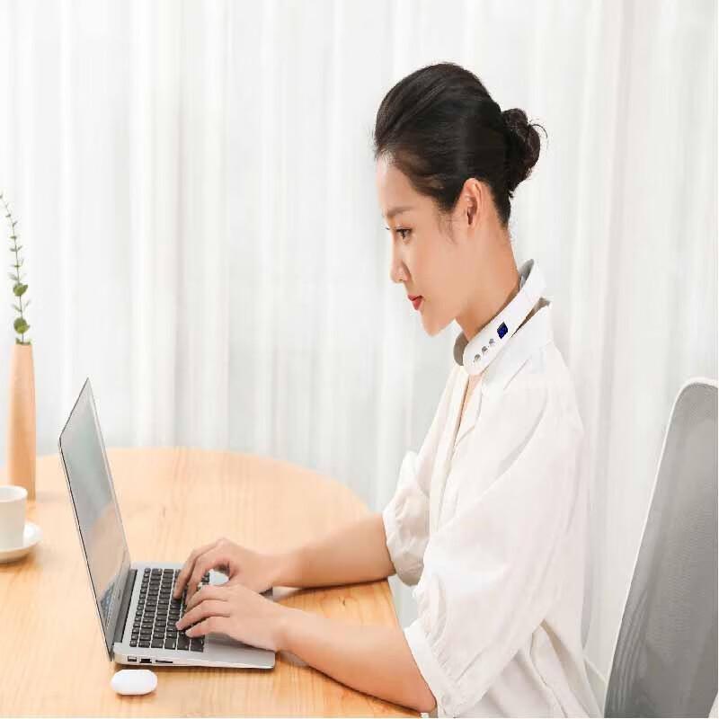 Enlluean U-shaped Low-Frequency Pulse Neck Massager