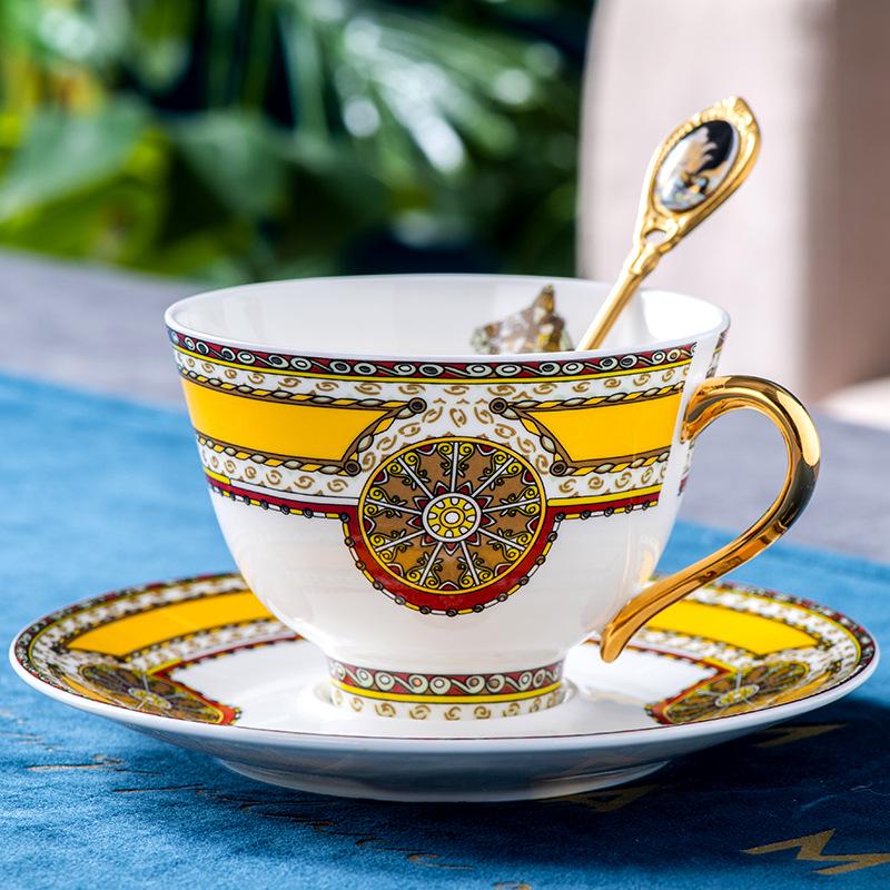 Luksusa zeltīts kaulu porcelāna zirga kafijas