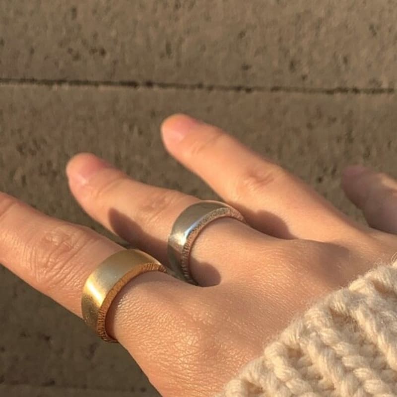 Neateun Crescent Silver Ring (S)