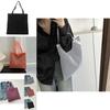 Fashionable Women's Tote Bag With Stylish Design And Spacious Capacity For Daily Use