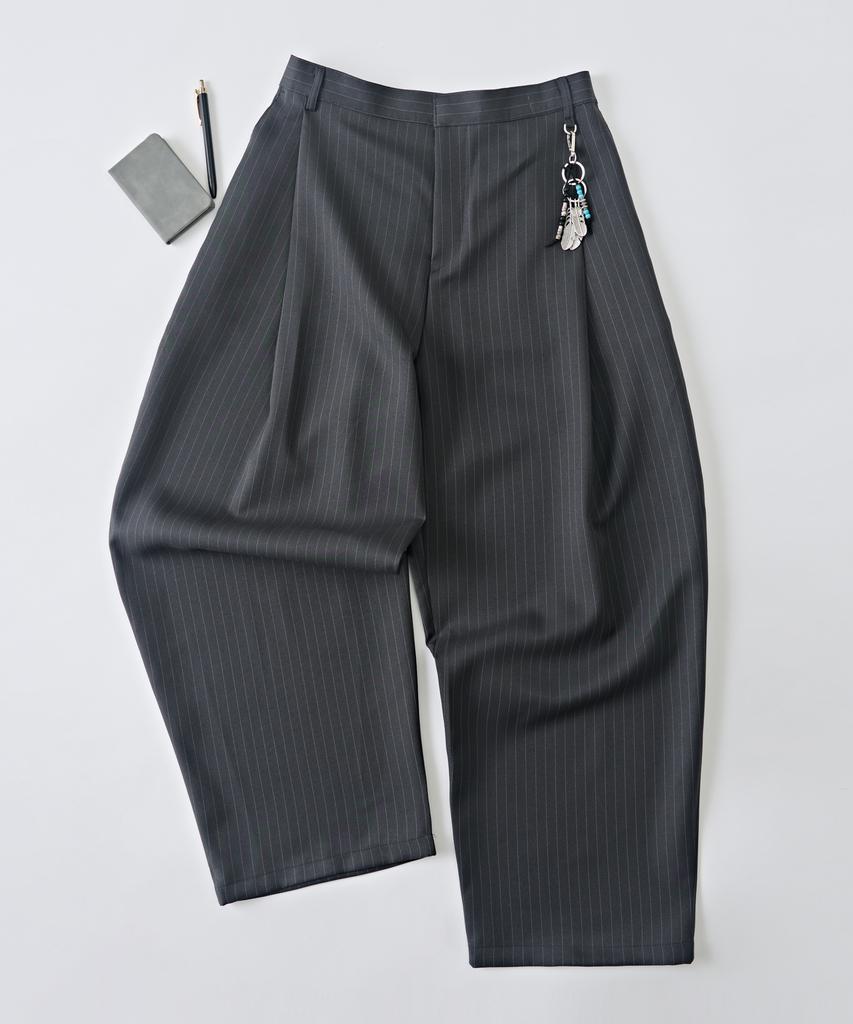 ANALOG MOOD Striped Back-Banded Wide Slacks (Charcoal)