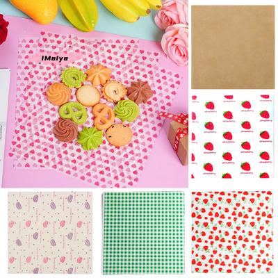 50 Stück Lebensmittelqualität Backwachspapier Erdbeer-Blumenmuster Antihaft-Quadrate zum Verpacken von Kuchen, Burgern, Pommes
