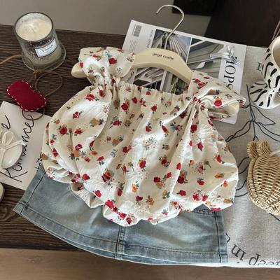 გოგონები (3 წლამდე) – ტანსაცმლის კომპლექტები